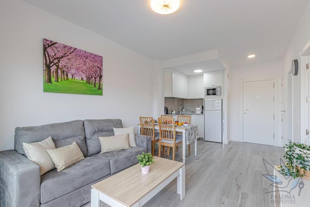 Precioso Apt De 1 Habitacion En Benalbeach Benalmadena Luaran gambar