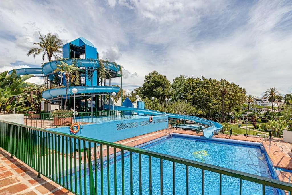 Precioso Apt De 1 Habitacion En Benalbeach Benalmadena Luaran gambar