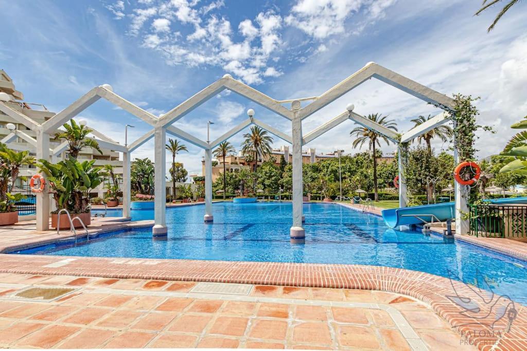Precioso Apt De 1 Habitacion En Benalbeach Benalmadena Luaran gambar