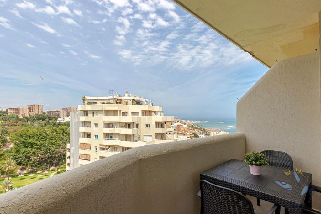 Precioso Apt De 1 Habitacion En Benalbeach Benalmadena Luaran gambar