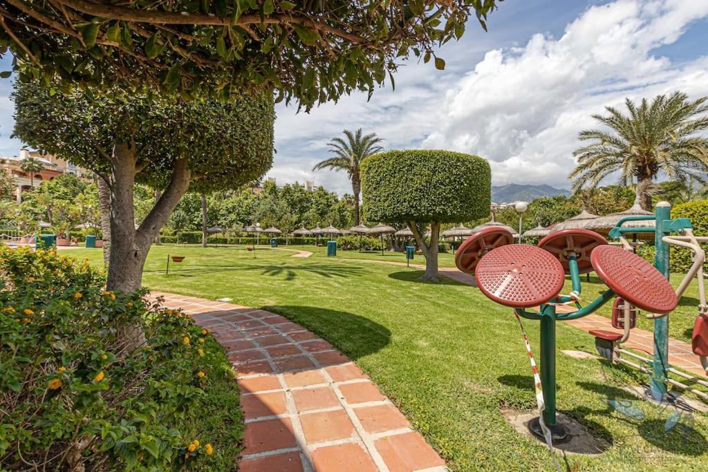 Precioso Apt De 1 Habitacion En Benalbeach Benalmadena Luaran gambar